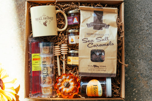 The Sweet & Spooky Box 🍯🎃