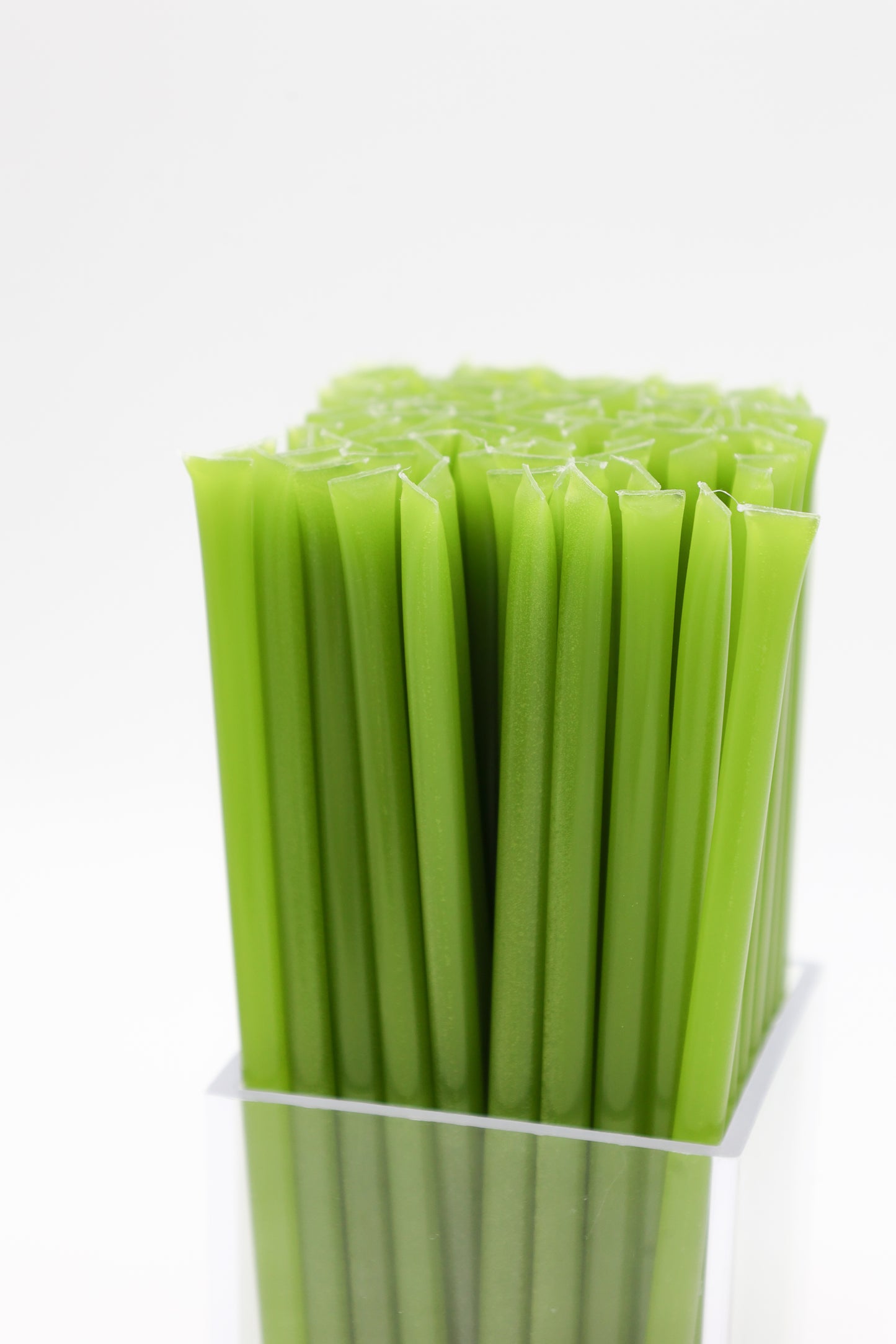 Apple- Flavored Honey Straws